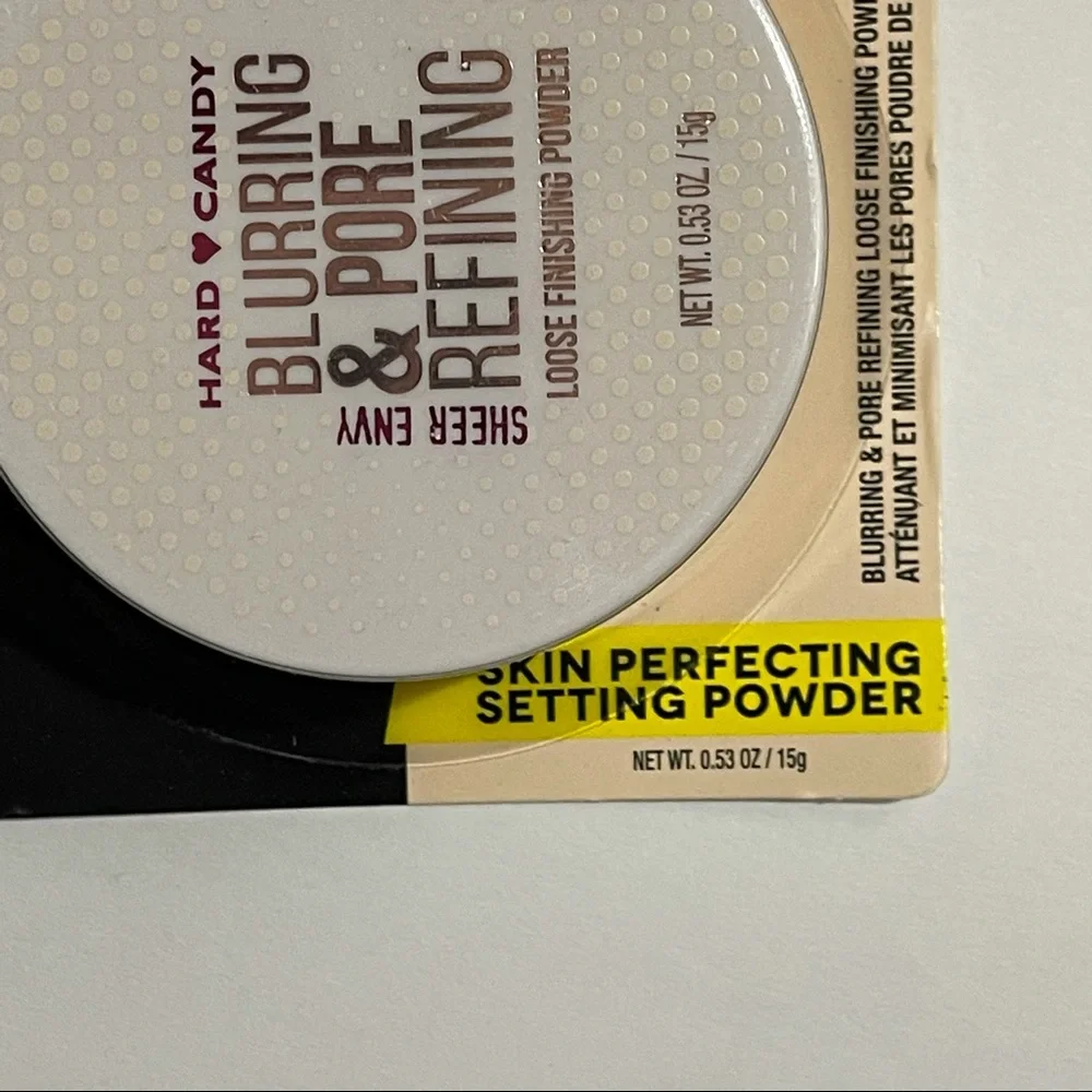 Hard Candy loose setting powder in Universal